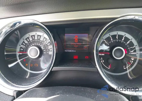 2013 Ford Mustang V6 Premium из США, поврежденный, VIN 1ZVBP8AM5D5263496